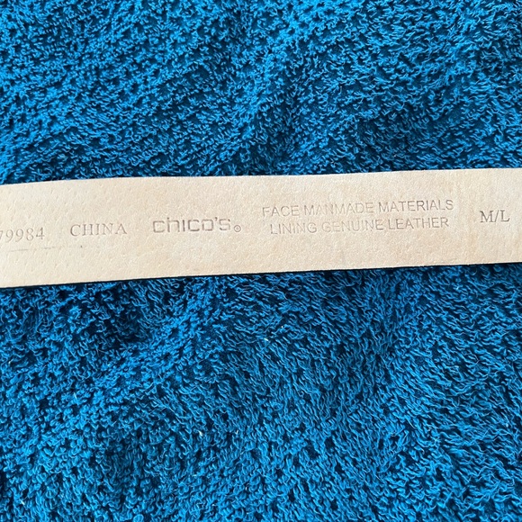 Elegant Black and Gold Belt with Silver Accents - Picture 2 of 5